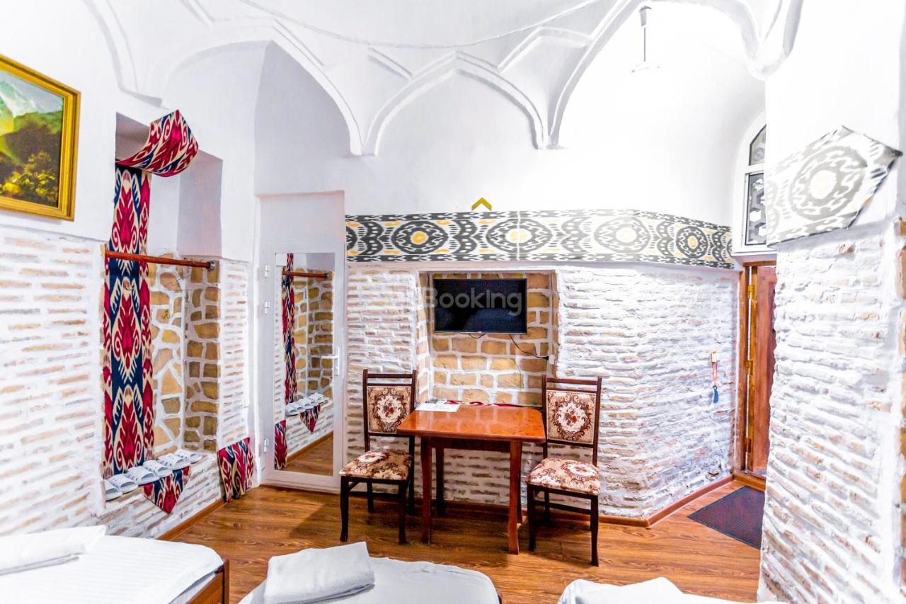 Okhun Madrasah15Th-16Th Century Hotel Bukhara Esterno foto